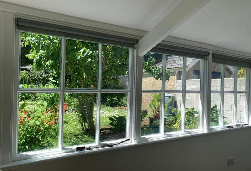 Puffin. Comfortable Annexe Central Falmouth