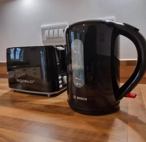 The Silverstone House. Comfort, Convenience And No Hassle At The Doorstep Of Silverstone Race Circui