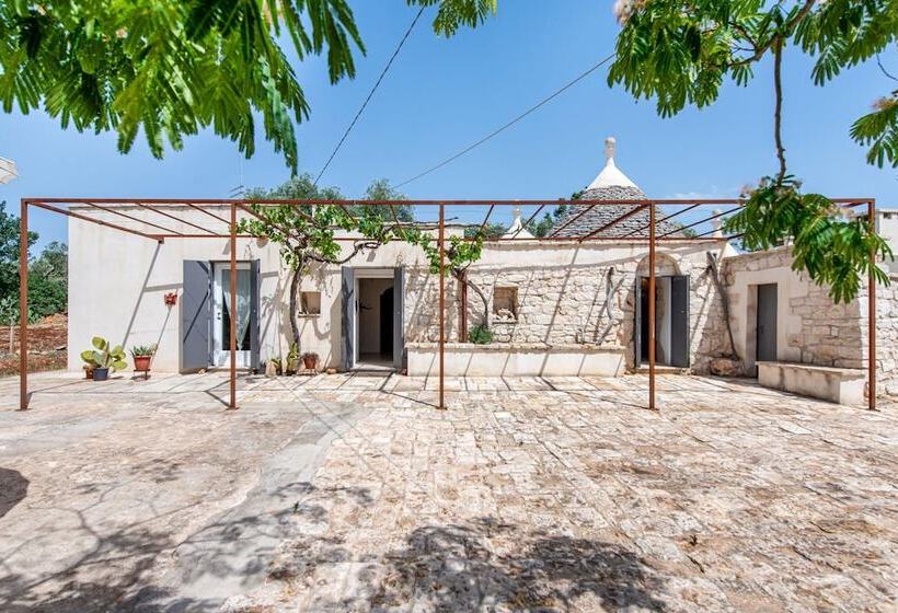 Trullo Fedele Grande125 Happy Rentals