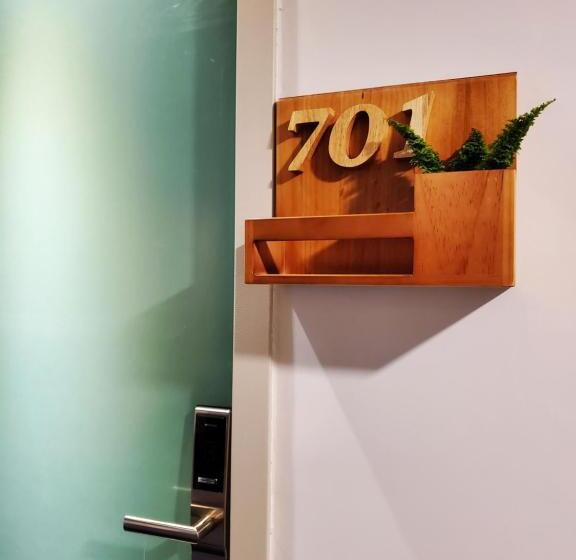 هاستل 小窩旅店 羅東夜巿店