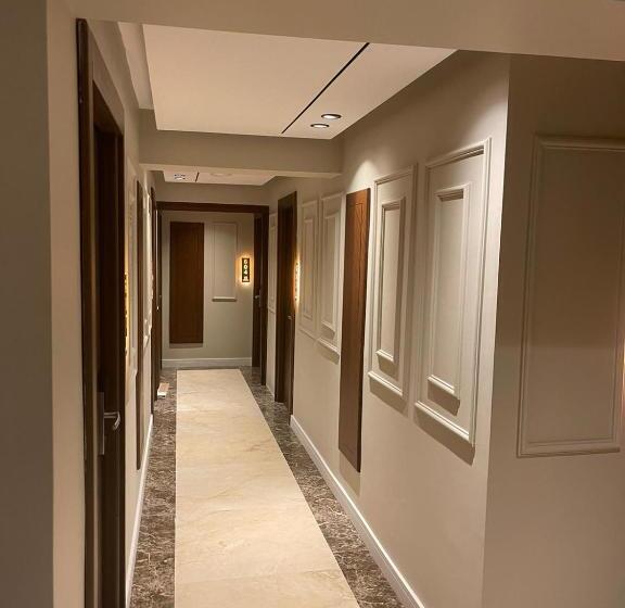 تختخواب و صبحانه The Biancho Hotel Old City Special Category