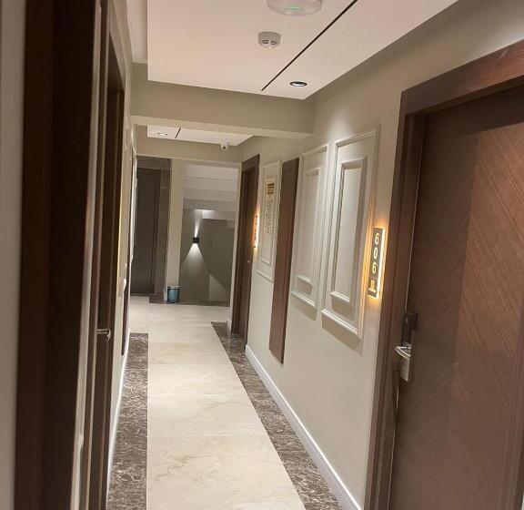 تختخواب و صبحانه The Biancho Hotel Old City Special Category