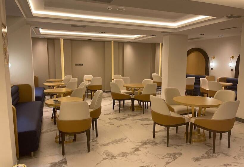 تختخواب و صبحانه The Biancho Hotel Old City Special Category