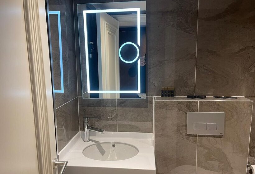 تختخواب و صبحانه The Biancho Hotel Old City Special Category