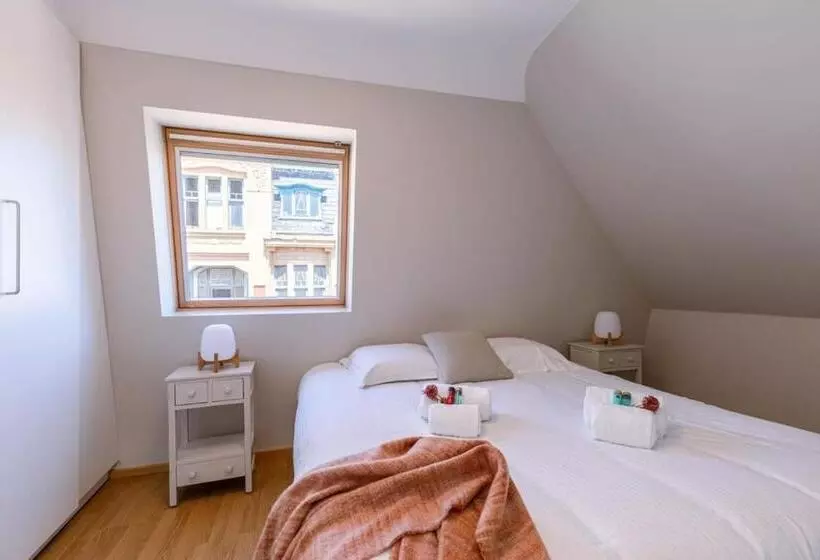 Centrally Located Apartment With Sunny Terrace