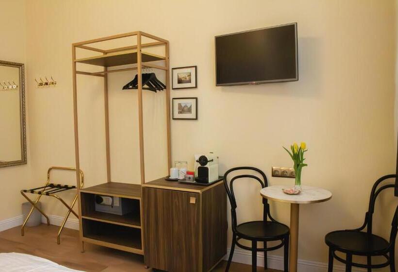 پانسیون Private Comfort Stephansplatz Self Check In