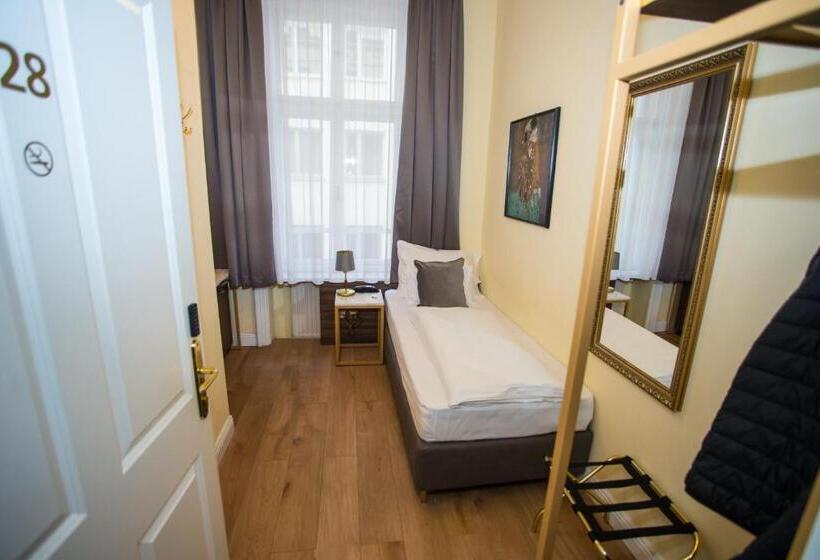 پانسیون Private Comfort Stephansplatz Self Check In