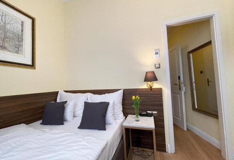 پانسیون Private Comfort Stephansplatz Self Check In