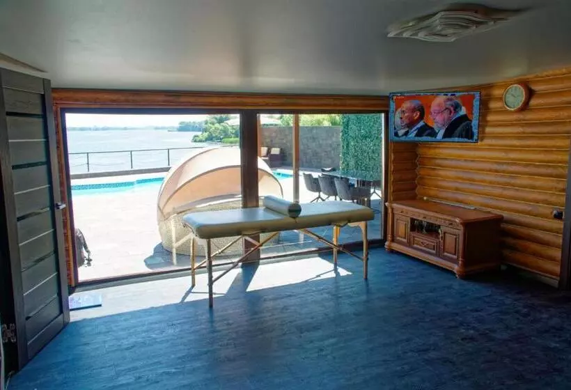 Hotelli спа готель потоки хауз