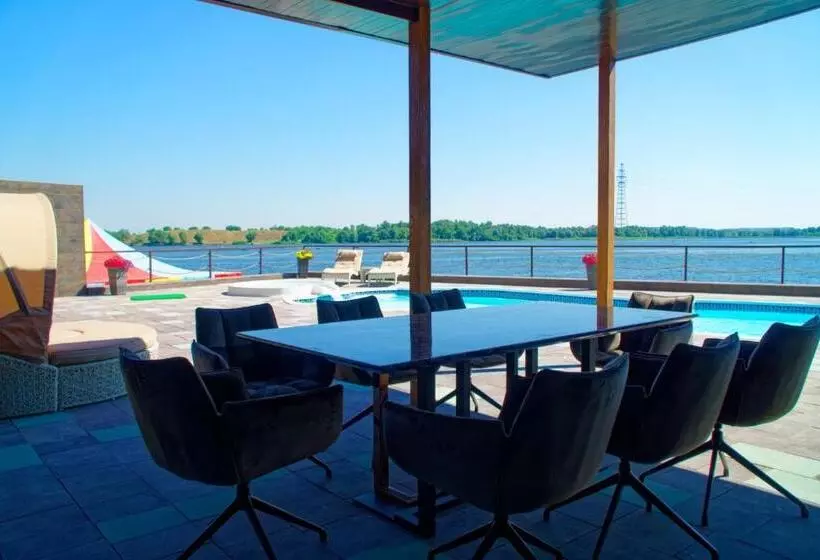 Hotelli спа готель потоки хауз