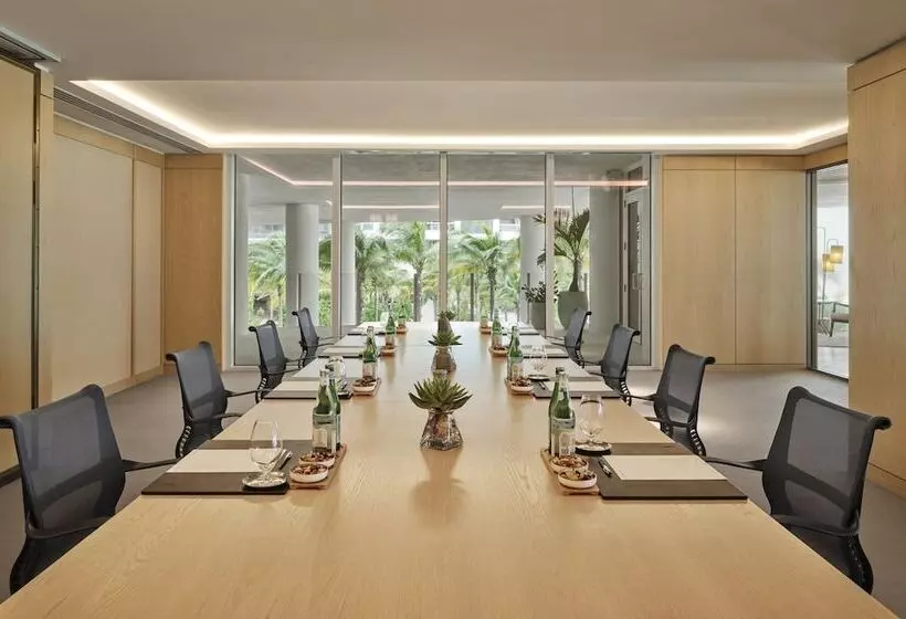 Four Seasons Hotel And Residences Fort Lauderdale