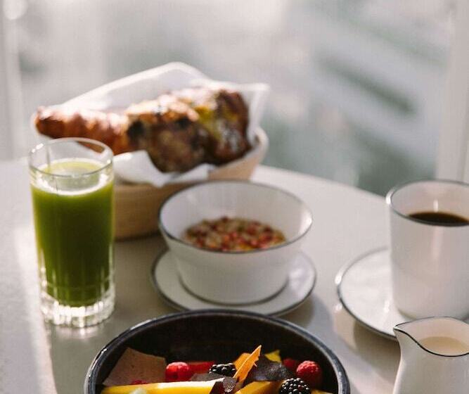 Four Seasons Hotel And Residences Fort Lauderdale