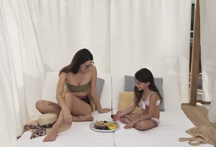 Four Seasons Hotel And Residences Fort Lauderdale