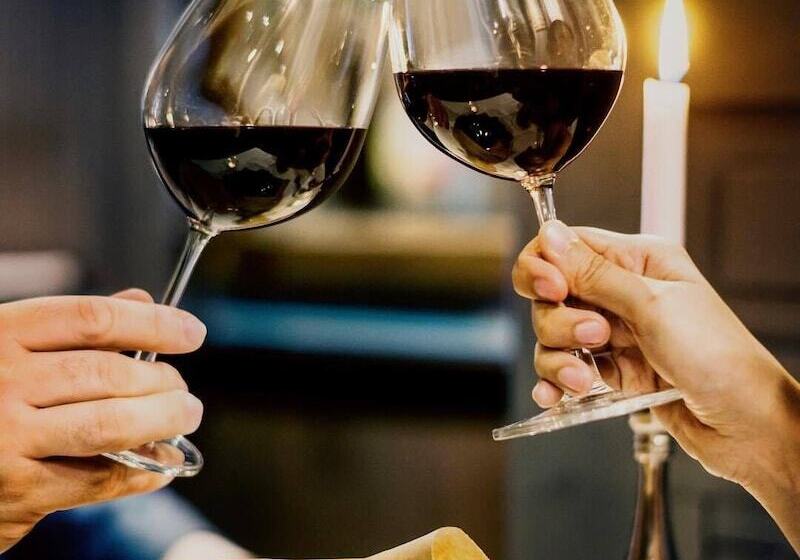 هتل Old Town Stay