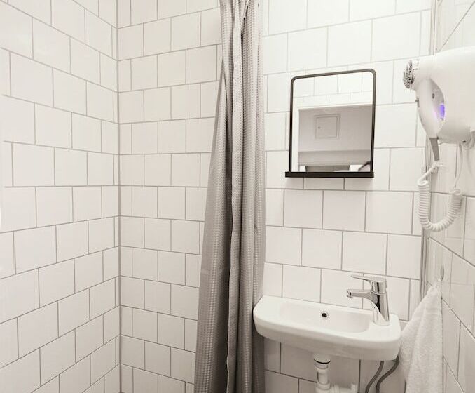 هتل Old Town Stay