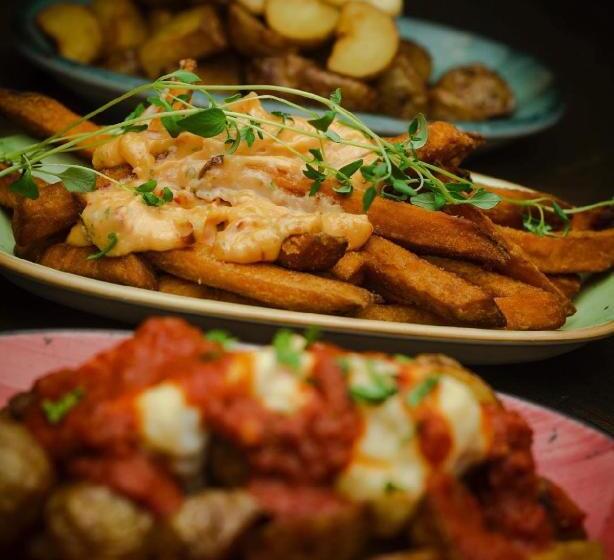 هتل Old Town Stay