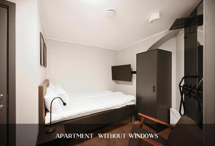 هتل Old Town Stay