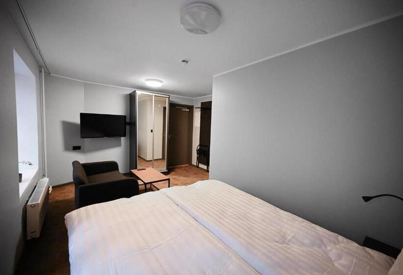 هتل Old Town Stay