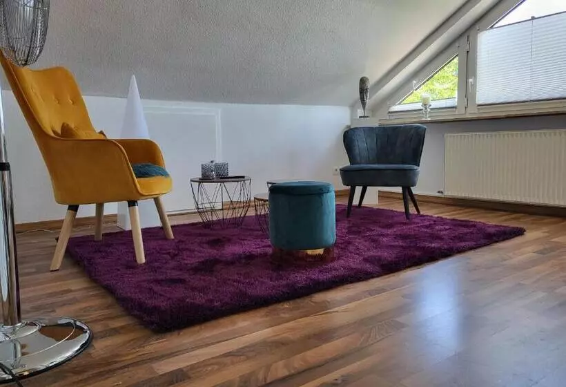 Lounge 5 Singleapartment