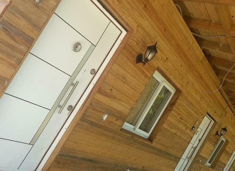 Onat Hostel West End Private Or Shared Room