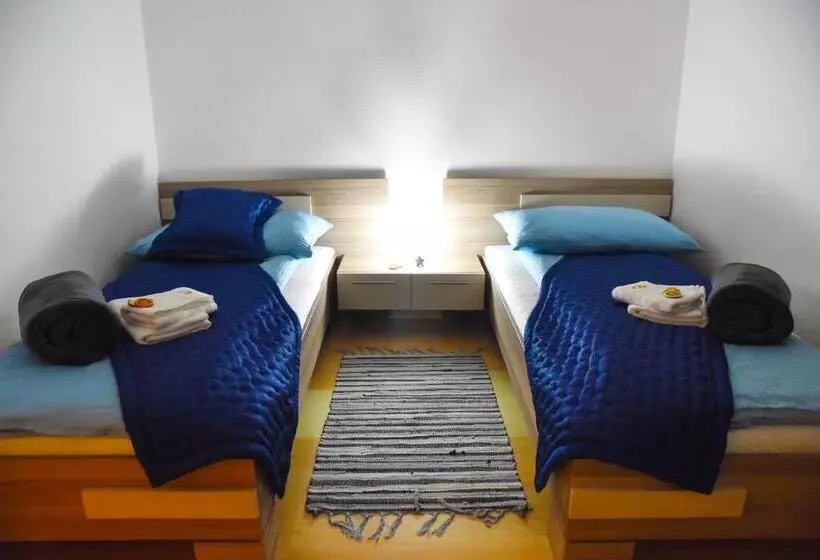 پانسیون Cirić Apartmani