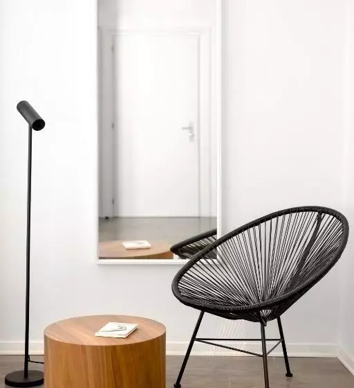 پانسیون N Space Modern Guestrooms