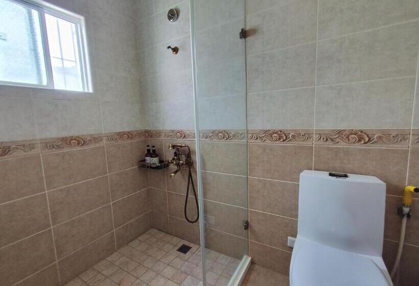 هاستل 棚棚屋室內帳篷民宿inn