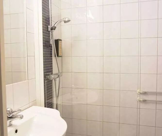 هتل Avanti Apartment