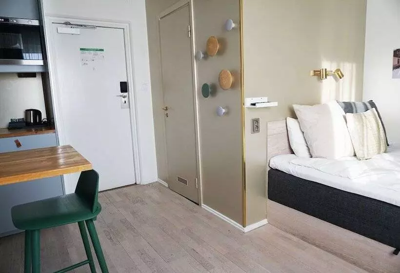 هتل Avanti Apartment