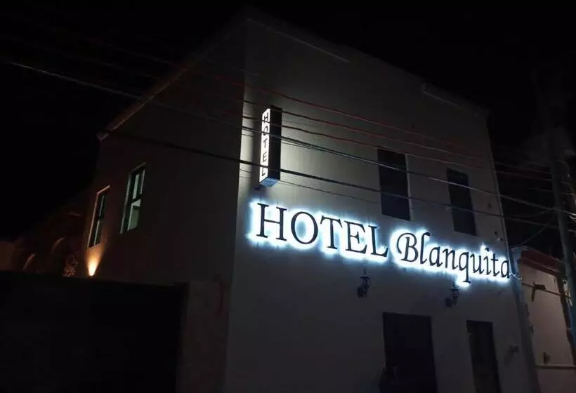 ホテル Blanquita
