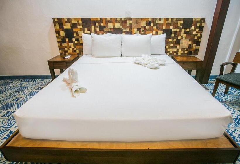 هتل Rouge By La Gran Francia