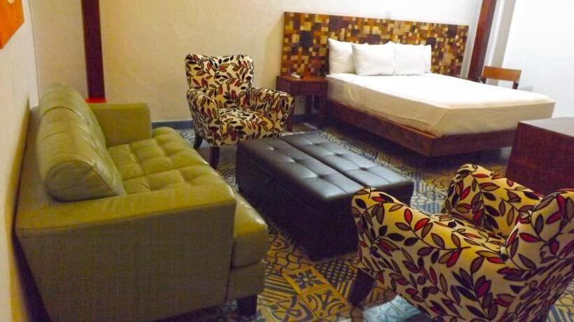 هتل Rouge By La Gran Francia