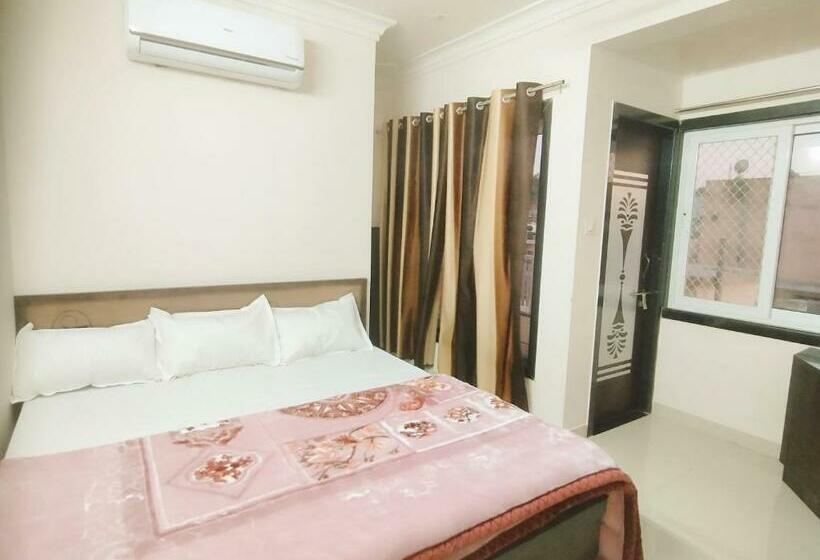 בית מלון כפרי Shree Chandram   10min Walking Distance To श्रीnathji Temple