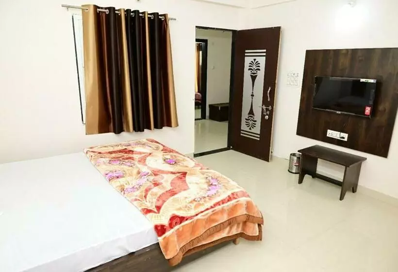 ホテル Shree Chandram   10min Walking Distance To श्रीnathji Temple