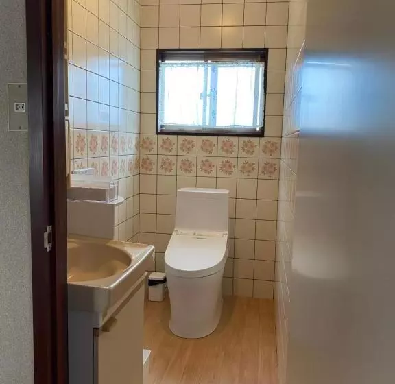 پانسیون ゲストハウス山吹