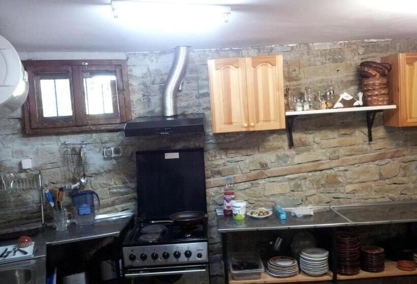 بنسيون кьща за гости свети никола