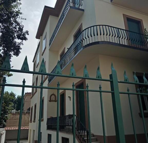 پانسیون Villa Giove Rooms