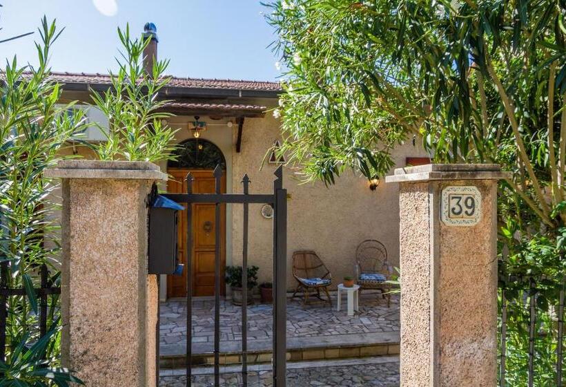 Amazing Tuscany Window