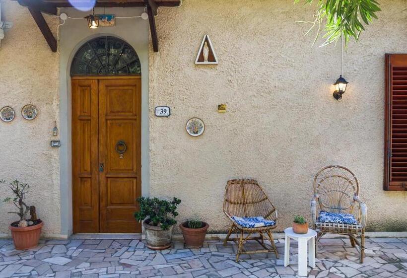 Amazing Tuscany Window