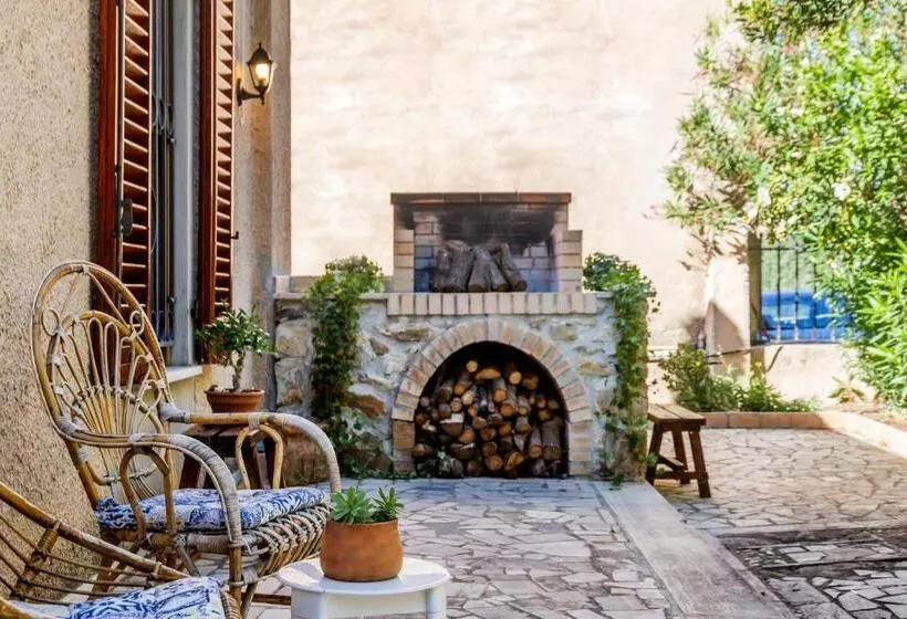Amazing Tuscany Window