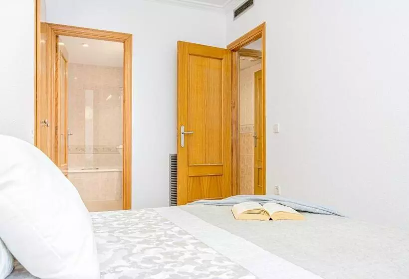 Badia De Roses 1 New Apartment