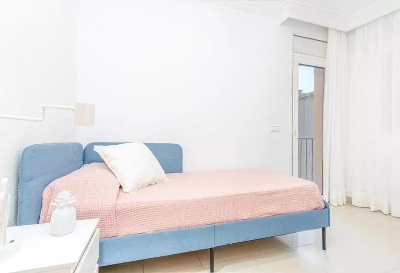 Badia De Roses 1 New Apartment