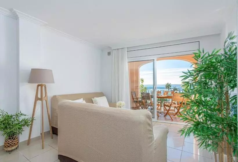 Badia De Roses 1 New Apartment