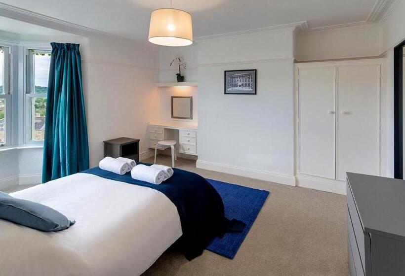 Beautiful Views! 3 Great Doubles!