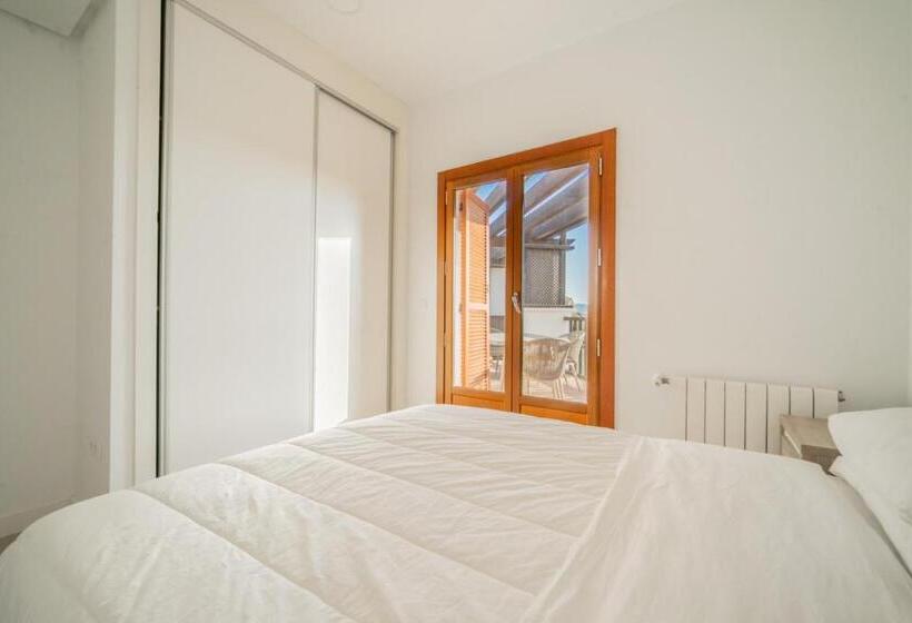 Exclusive 2 Bed 2 Bath Penthouse With Golf Views De2332ev