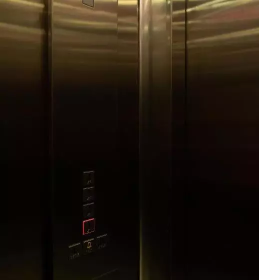 Chariton Hotel Bagan