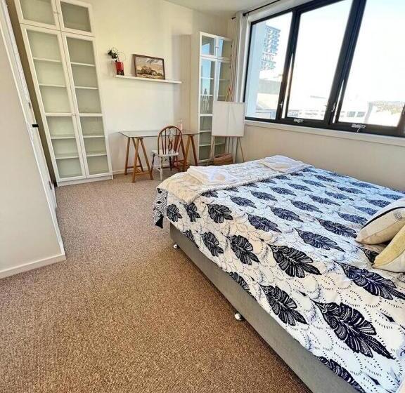 Industrial Yet Modern, 1bd 1bth Apt   Woden
