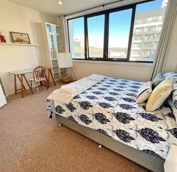 Industrial Yet Modern, 1bd 1bth Apt   Woden