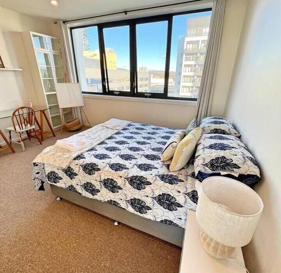 Industrial Yet Modern, 1bd 1bth Apt   Woden