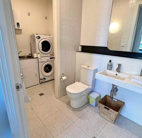 Industrial Yet Modern, 1bd 1bth Apt   Woden